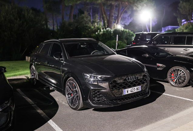 Audi RS Q8 2024