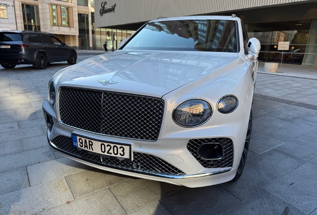 Bentley Bentayga Azure