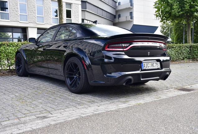 Dodge Charger SRT Hellcat Widebody