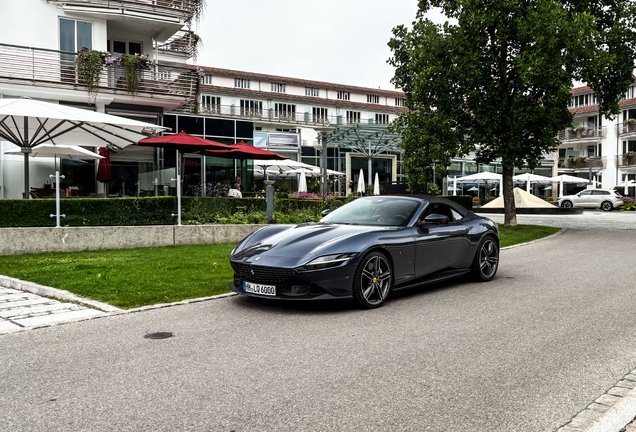 Ferrari Roma Spider