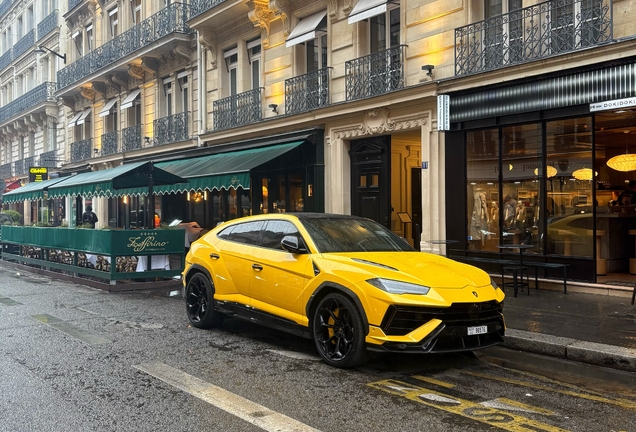 Lamborghini Urus Performante