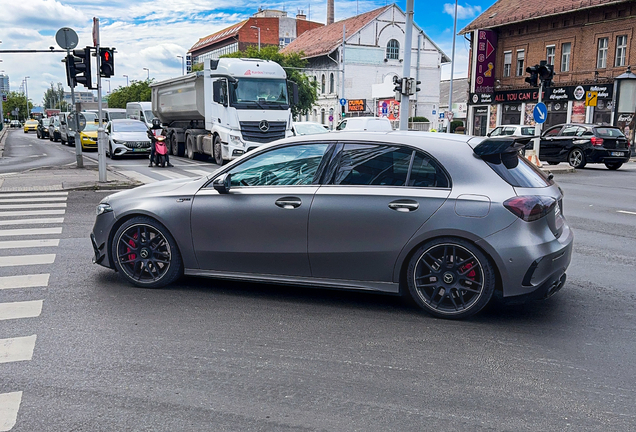 Mercedes-AMG A 45 S W177