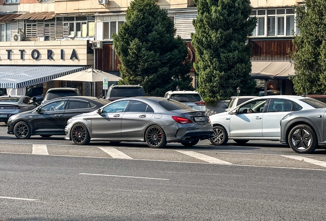 Mercedes-Benz CLA 45 AMG Edition 1 C117