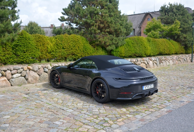 Porsche 992 Carrera 4 GTS Cabriolet MkII