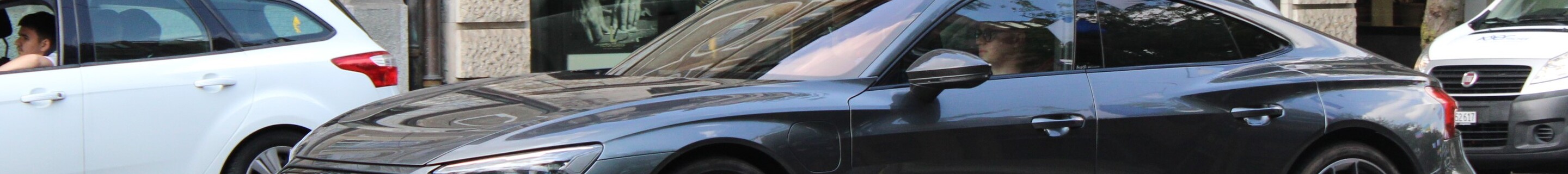 Audi RS E-Tron GT 2025