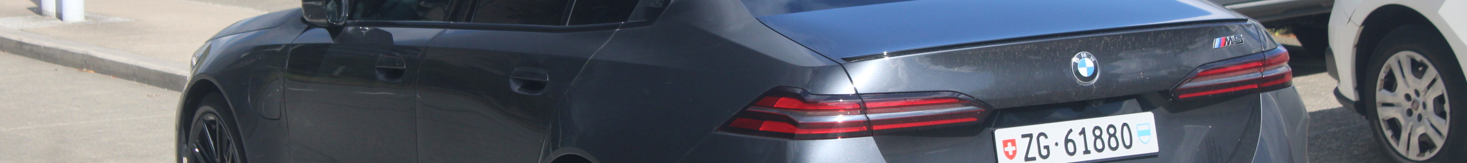 BMW M5 G90