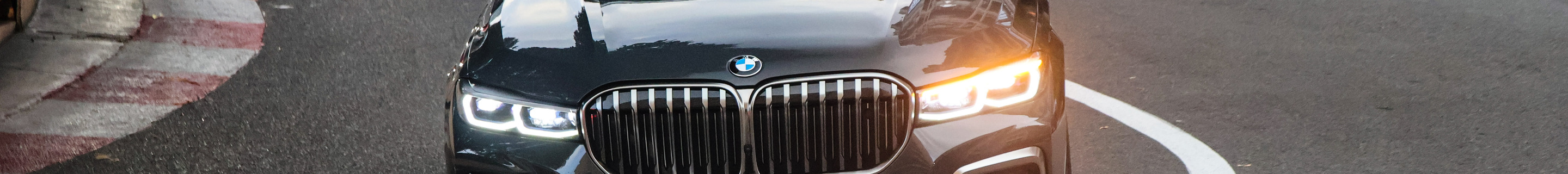 BMW M760Li xDrive 2019