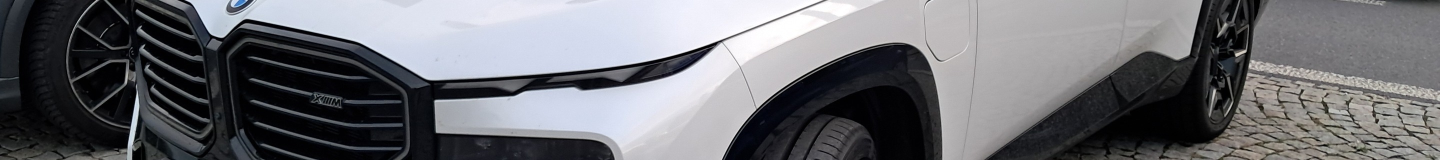BMW XM G09