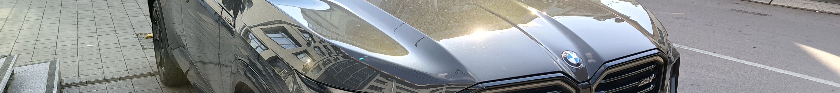 BMW XM G09
