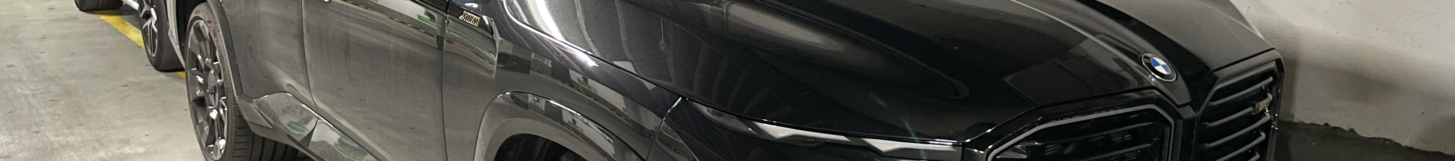 BMW XM G09