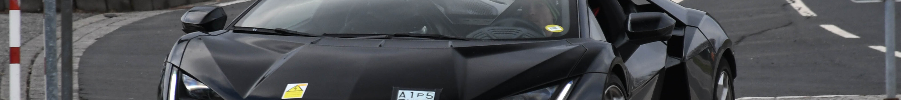 Lamborghini Revuelto