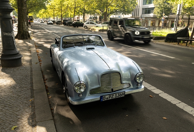 Aston Martin DB2 Drophead Coupé