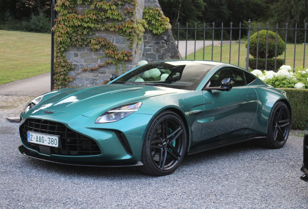 Aston Martin Vantage 2024