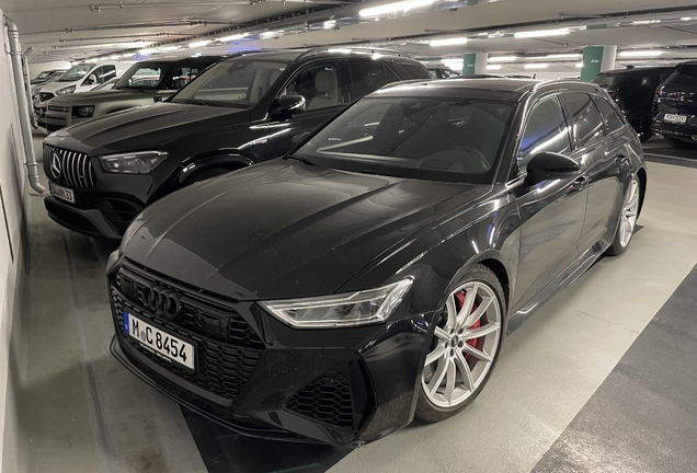 Audi RS6 Avant C8