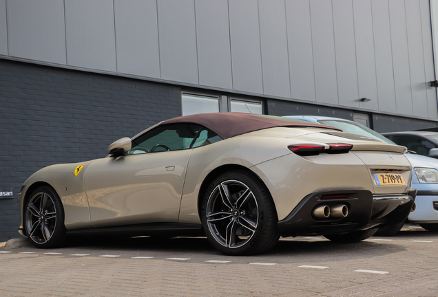 Ferrari Roma Spider