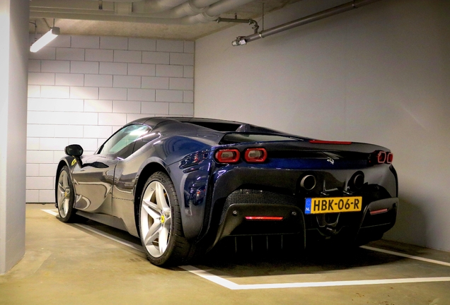 Ferrari SF90 Spider