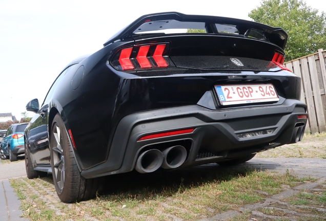 Ford Mustang Dark Horse 2024