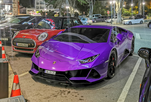 Lamborghini Huracán LP640-4 EVO