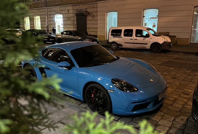 Porsche 718 Cayman S