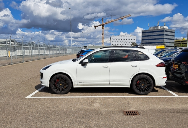 Porsche 958 Cayenne GTS MkII