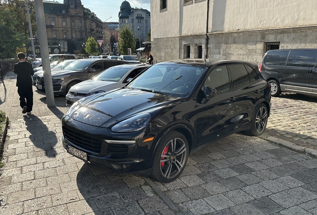 Porsche 958 Cayenne GTS MkII