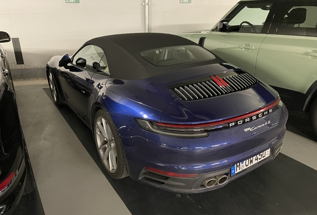 Porsche 992 Carrera 4S Cabriolet MkI