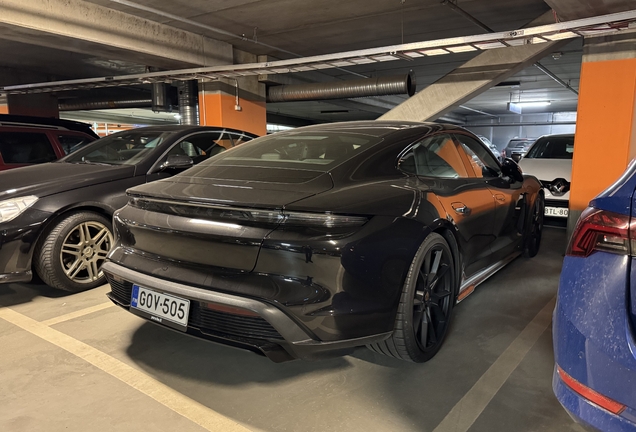 Porsche Taycan GTS MkI