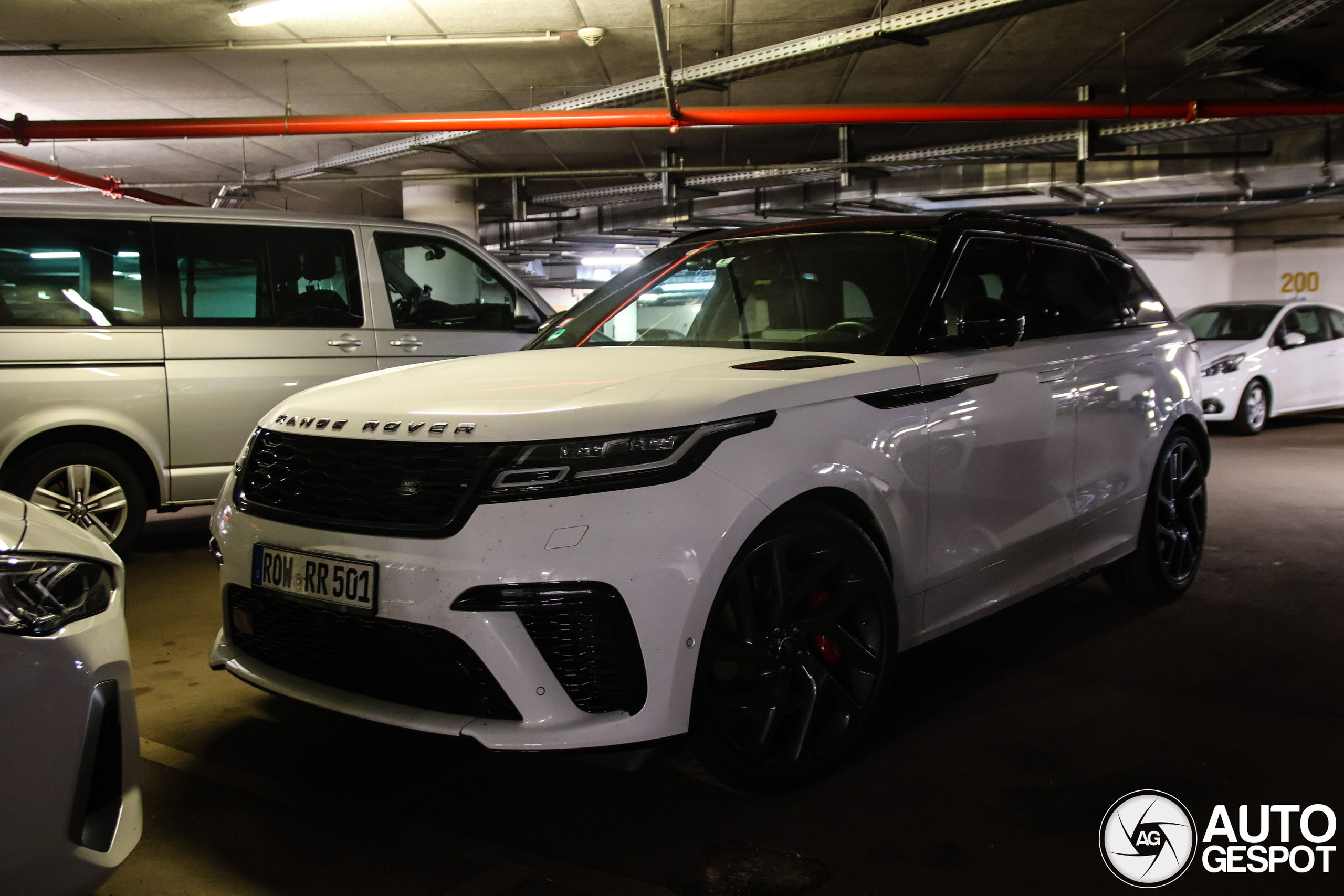 Land Rover Range Rover Velar SVAutobiography