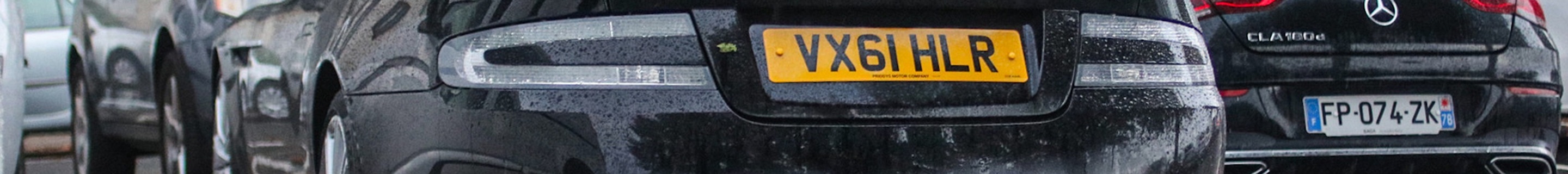 Aston Martin Virage 2011