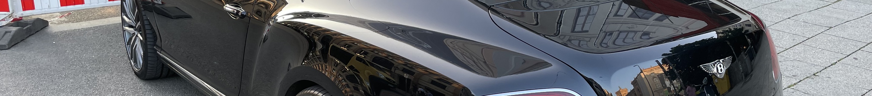 Bentley Continental GT 2012