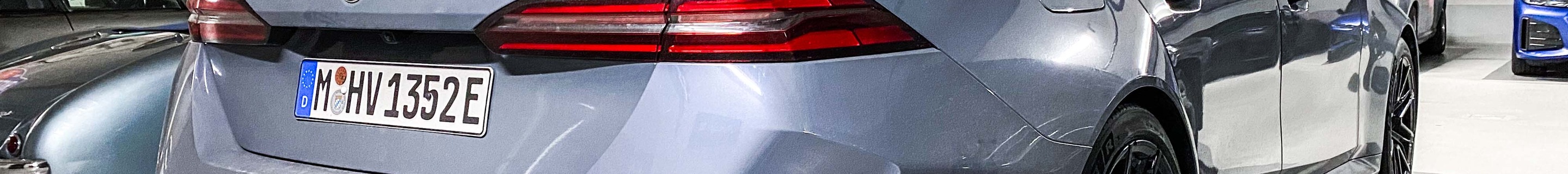 BMW M5 G90
