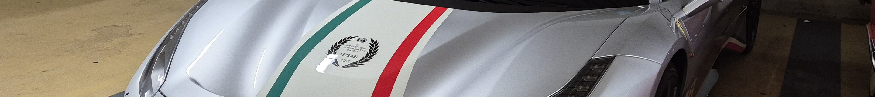 Ferrari 488 Pista Piloti