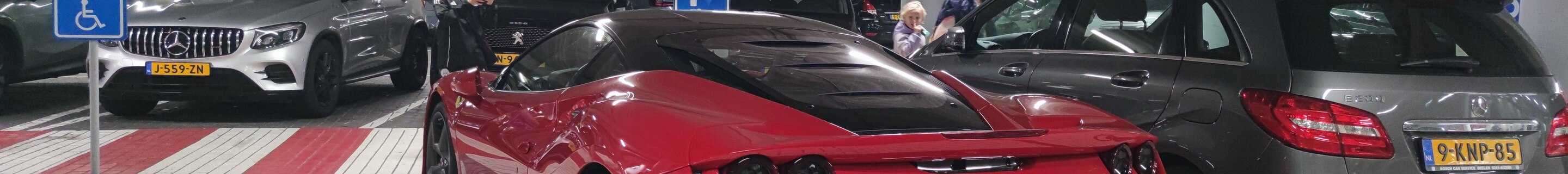 Ferrari F8 Tributo