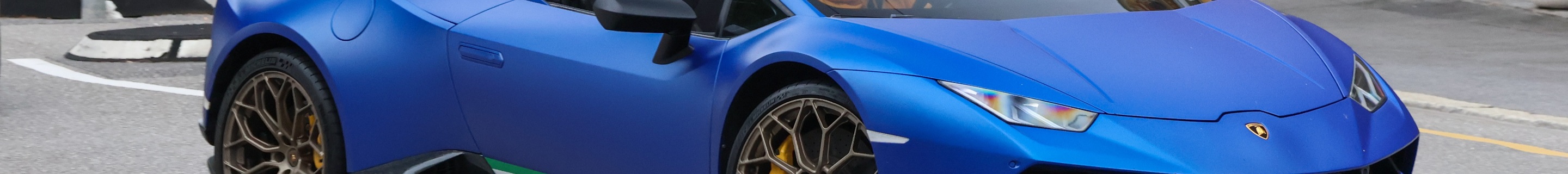 Lamborghini Huracán LP640-4 Performante Spyder