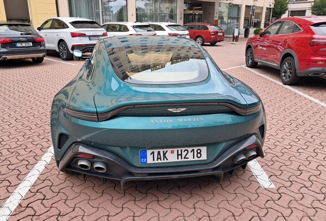 Aston Martin Vantage 2024