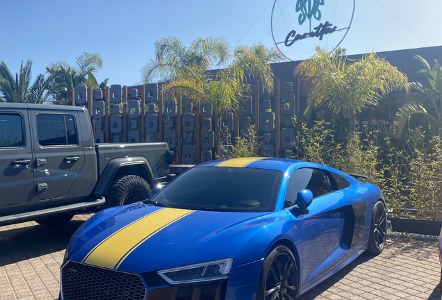 Audi R8 V10 Plus 2015