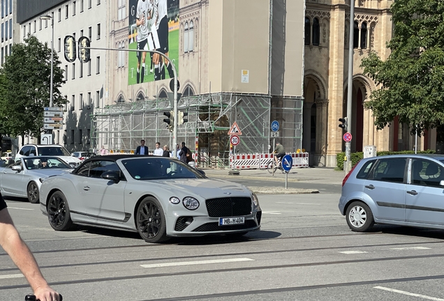 Bentley Continental GTC V8 S 2023