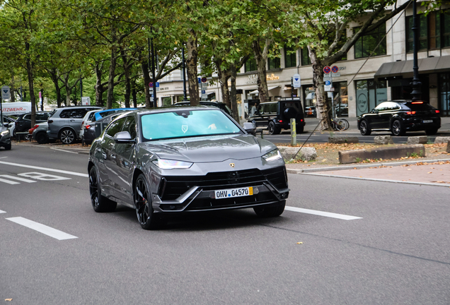 Lamborghini Urus S