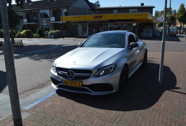 Mercedes-AMG C 63 S Coupé C205