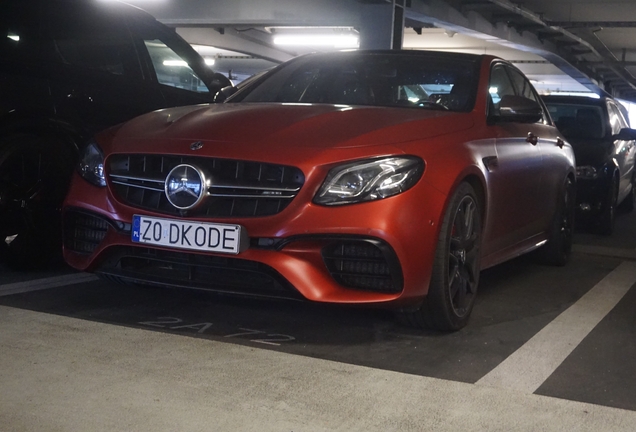 Mercedes-AMG E 63 S W213