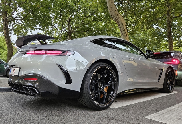 Mercedes-AMG GT 63 C192