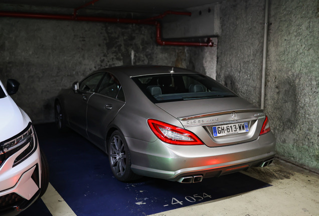Mercedes-Benz CLS 63 AMG S C218