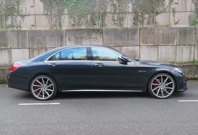 Mercedes-Benz S 63 AMG V222