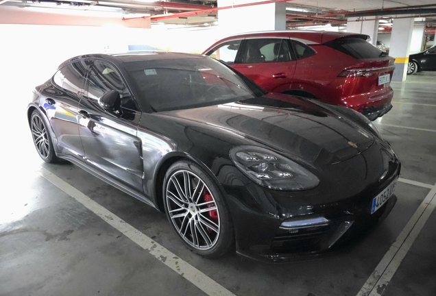 Porsche 971 Panamera Turbo MkI