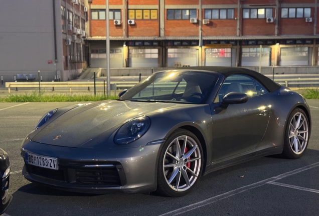 Porsche 992 Carrera 4S Cabriolet MkI