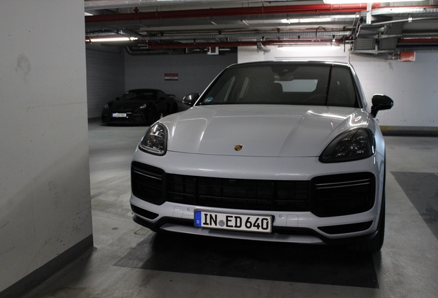 Porsche Cayenne Coupé Turbo GT