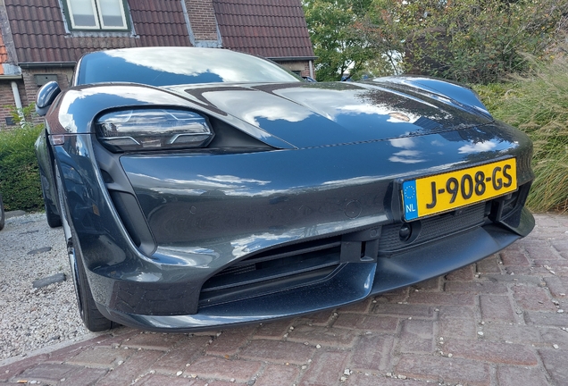 Porsche Taycan Turbo MkI