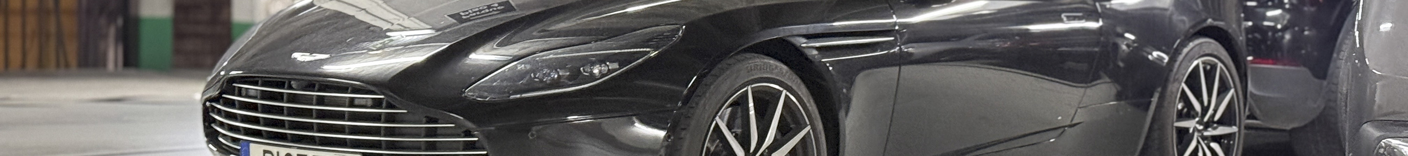 Aston Martin DB11 V8