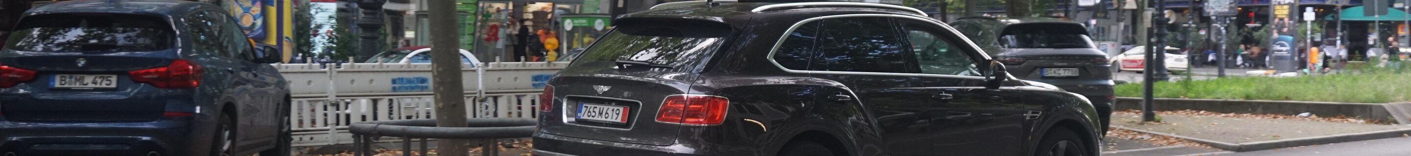 Bentley Bentayga V8