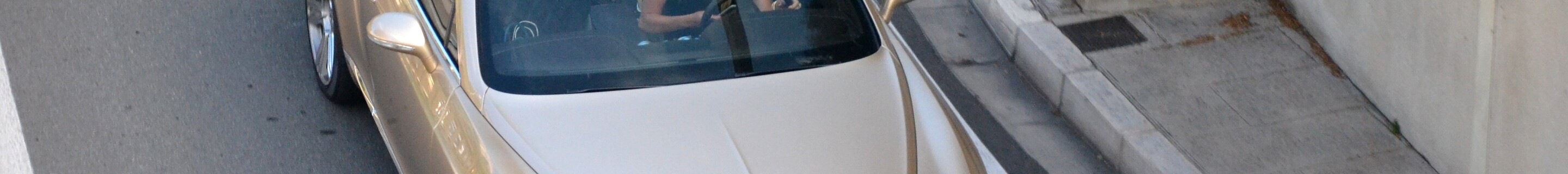 Bentley Continental GTC V8